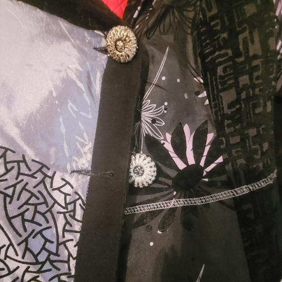 Ladies fashion jacket - Picture 2 of 2